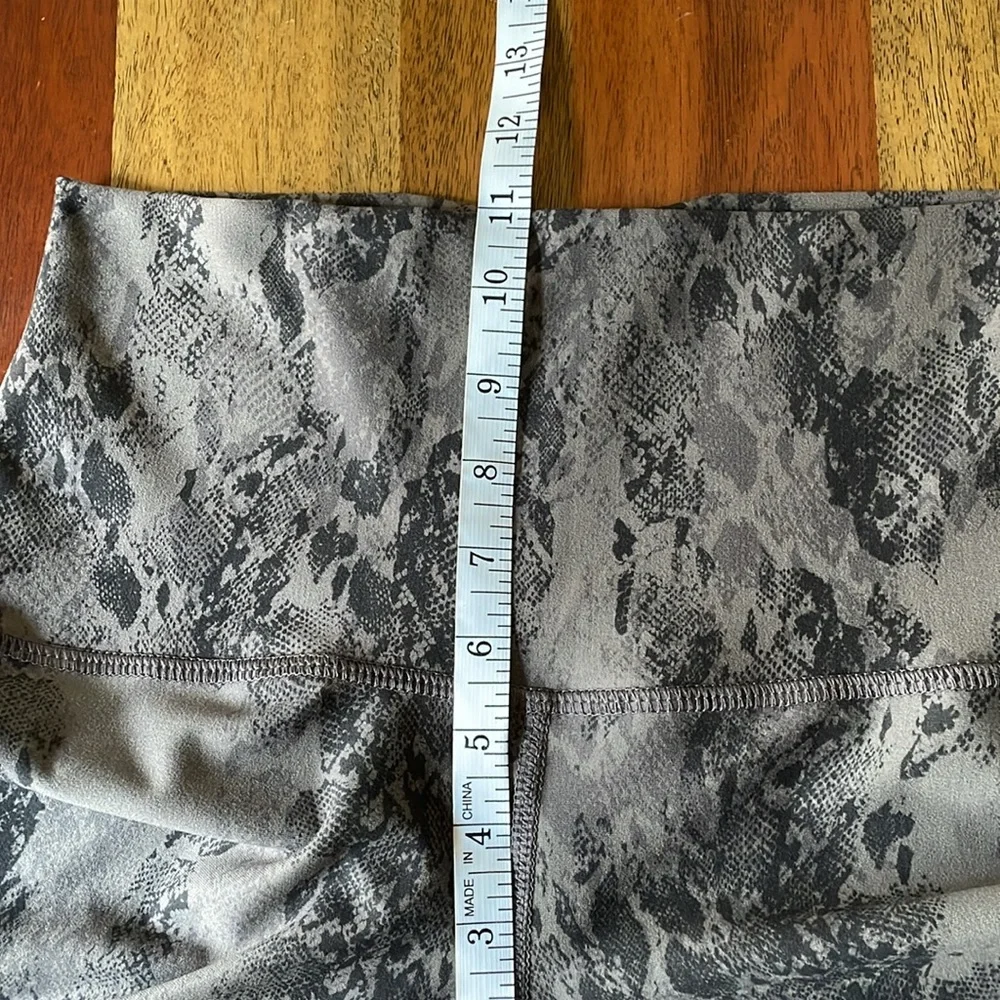 High Waisted Legging